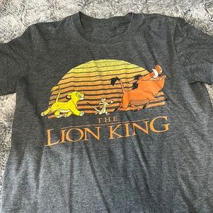 Disney men’s lion king tshirt